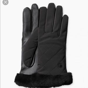 Ugg Quilted Nylon Smart Gloves with Fur